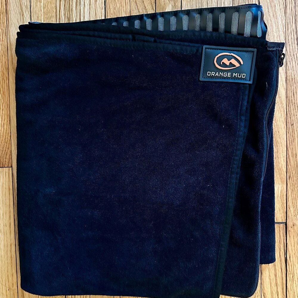 Orange Mud Transition Wrap 2.0: Changing Towel and Car Seat Cover